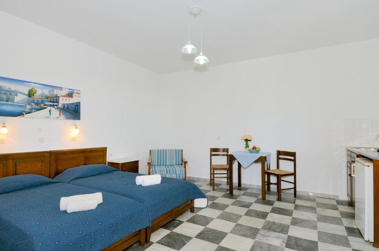 Agrilionas Hotel Marathókampos Eksteriør billede