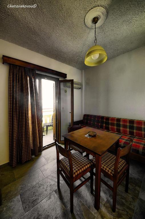 Agrilionas Hotel Marathókampos Værelse billede